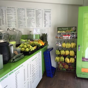 Freshly Squeezed - Inside - Coffee & Tea Near Me - Douglas, IOM Freshly Squeezed - Inside - Coffee & Tea Near Me - Douglas, IOM