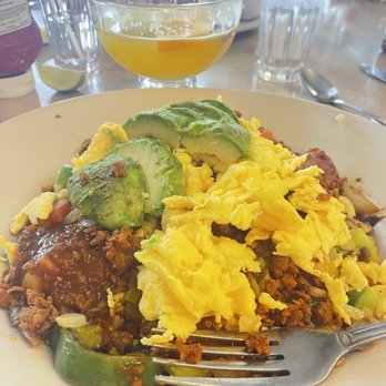 Bill's Cafe - Bills Skillet with Chorizo and Avocado - American Near Me - San Jose, California Bill's Cafe - Bills Skillet with Chorizo and Avocado - American Near Me - San Jose, California