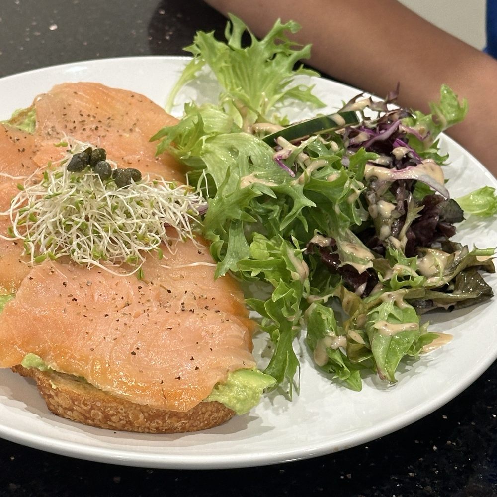 Fresh Bites Hawaii - Smoked Salmon On Avocado Spread Toast - Poke Near Me - Honolulu, Hawaii Fresh Bites Hawaii - Smoked Salmon On Avocado Spread Toast - Poke Near Me - Honolulu, Hawaii