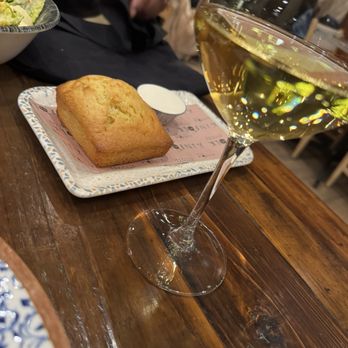 Kinfolk Southern Kitchen - Cornbread and Moscato - Southern Near Me - Washington, DC, District of Columbia Kinfolk Southern Kitchen - Cornbread and Moscato - Southern Near Me - Washington, DC, District of Columbia