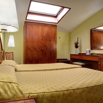 Hotel Suizo - habitación twin - Hotels Near Me - Barcelona, B