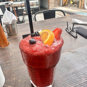 Roble de Raíz a la Mesa - Smoothie - Spanish Near Me - Rosarito, BCN Roble de Raíz a la Mesa - Smoothie - Spanish Near Me - Rosarito, BCN
