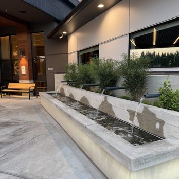 Hyatt House - Hotels Near Me - Portland, Oregon