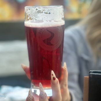Sunriver Brewing Co - Galveston Pub - Seriously, Patrick? - Brewpubs Near Me - Bend, Oregon