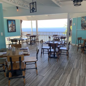 13 Restaurant - View of dining room - New American Near Me - St Thomas, Virgin Islands