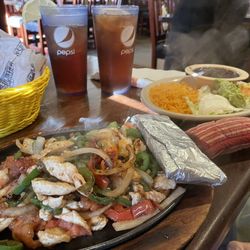 Los Rancheros - Pollo fajitas