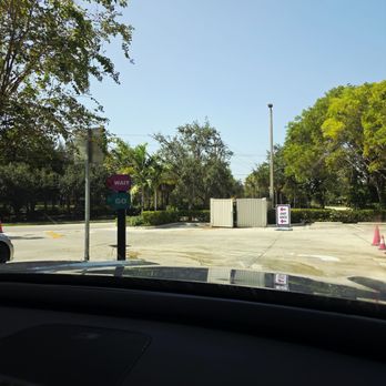 El Car Wash - Car Wash Near Me - Pembroke Pines, Florida