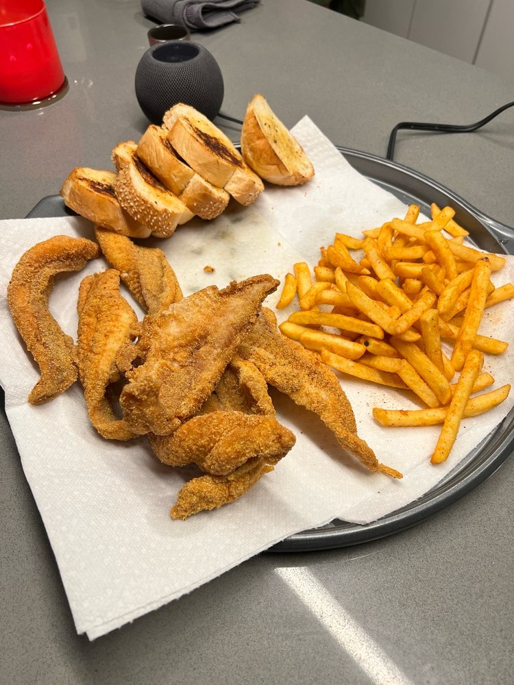 MURDOCK’S QUALITY SEAFOOD RETAIL Updated October 2024 12 Photos