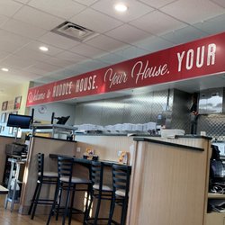 Huddle House