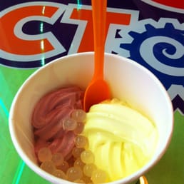 Pomegranate Raspberry & Lemon with Lychee boba