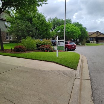 GoMow - After: Affordable lawn care with professional results - Lawn Services Near Me - Austin, Texas