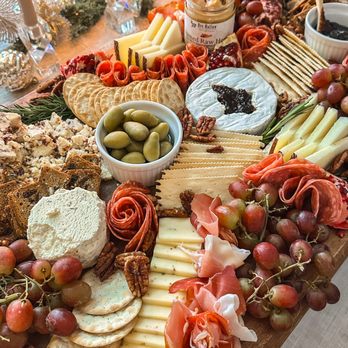 Honey & Olive - Bespoke board - Holiday board - Caterers Near Me Honey & Olive - Bespoke board - Holiday board - Caterers Near Me