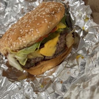 Five Guys - Cheese burger - Burgers Near Me - Sacramento, California Five Guys - Cheese burger - Burgers Near Me - Sacramento, California