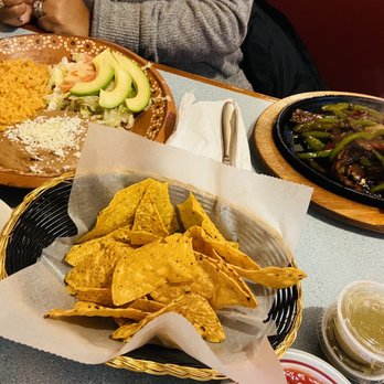 Mi Jacalito Restaurant - Sizzling fajitas. - Mexican Near Me - Racine, Wisconsin Mi Jacalito Restaurant - Sizzling fajitas. - Mexican Near Me - Racine, Wisconsin