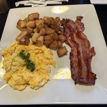 Toast It Iz - Eggs, Bacon and Potatoes - American Near Me - Huntsville, Alabama