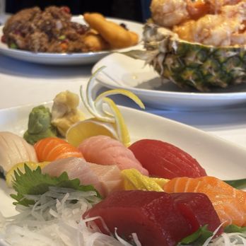 Oye's Restaurant & Bar - Incredible sashimi - Japanese Near Me - Reading, Massachusetts Oye's Restaurant & Bar - Incredible sashimi - Japanese Near Me - Reading, Massachusetts