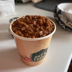 The Peddler's Daughter - 12/30/2025 large cup of chili. Pretty ono!!