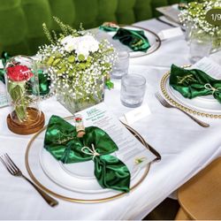 YoloEmbroidery - Gorgeous personalization - napkins & small rose jars