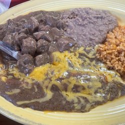 The #3 lunch. Enchiladas, carne guisada with rice and beans. And my choice of 2 tortillas. I chose corn. They make them there. Yummy.