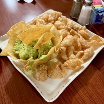 Cabrera's Mexican Cuisine - Guacamole Grande - Mexican Near Me - Arcadia, California
