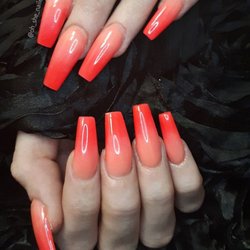 Oh She Nailed It - Color acrylic ombre