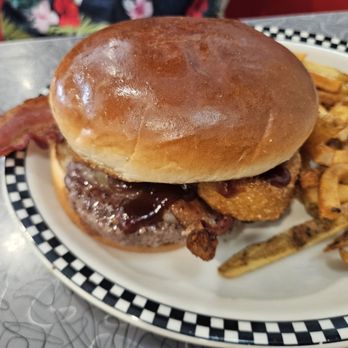 Ze's Diner - Breakfast & Brunch Near Me - Prior Lake, Minnesota Ze's Diner - Breakfast & Brunch Near Me - Prior Lake, Minnesota