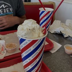 Iceberg Drive Inn - (Mini shake)