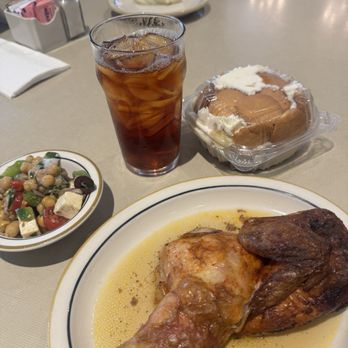 Cleburne Cafeteria - Baked chicken, banana pudding, chickpea salad, and an iced tea. - American Near Me - Houston, Texas Cleburne Cafeteria - Baked chicken, banana pudding, chickpea salad, and an iced tea. - American Near Me - Houston, Texas