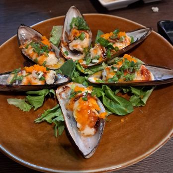 Bengee Sushi - A12. Bake Green Mussel (6Pc) A12. 6 - Japanese Near Me - Chino, California Bengee Sushi - A12. Bake Green Mussel (6Pc) A12. 6 - Japanese Near Me - Chino, California