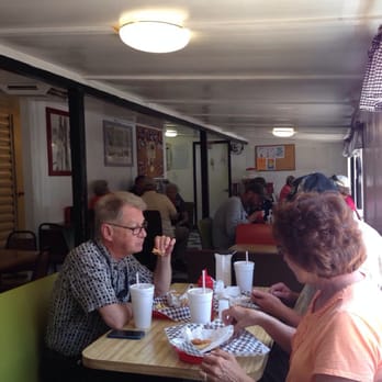 Blondies - Dining area. Nice A/C, clean, simple... - Burgers Near Me - Naturita, Colorado