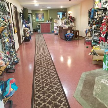 Canoe Ridge Kennels - Pet Sitting Near Me - Decorah, Iowa Canoe Ridge Kennels - Pet Sitting Near Me - Decorah, Iowa