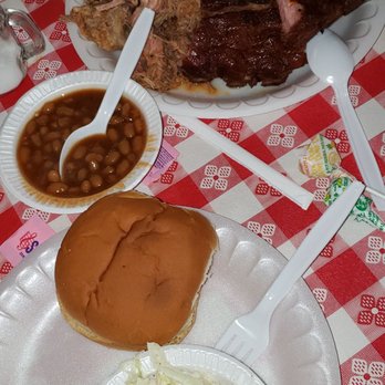 Delauders BBQ - Barbeque Near Me - Sevierville, Tennessee Delauders BBQ - Barbeque Near Me - Sevierville, Tennessee