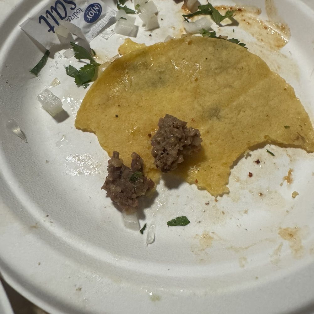 Tacos Jalisco - I had to be spitting out chewey meat - Mexican Near Me - Pomona, California Tacos Jalisco - I had to be spitting out chewey meat - Mexican Near Me - Pomona, California