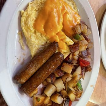 Mo's Egg House - Two eggs (scrambled with cheese), sausage, country potatoes - Breakfast & Brunch Near Me - Temecula, California