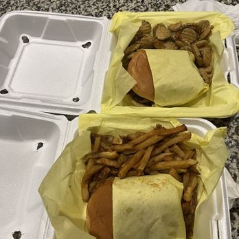 Hideout Burgers - Burgers Near Me - Mansfield, Texas