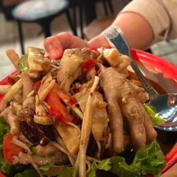 Louder Restaurant - Tum-Hlao!!! The best of the best that I ever had. - Thai Near Me - San Francisco, California