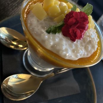 Oiza - Coconut mango panna cotta. Thick and creamy. Not too sweet. - Sushi Bars Near Me - Fresno, California Oiza - Coconut mango panna cotta. Thick and creamy. Not too sweet. - Sushi Bars Near Me - Fresno, California