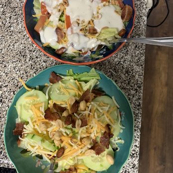 Vito's Pizza & Grill - Amazing salads - Pizza Near Me - Irving, Texas