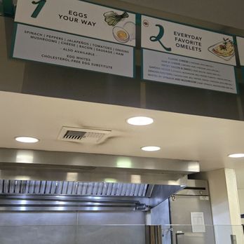 Embassy Suites by Hilton Valencia - Omellete station - Hotels Near Me - Valencia, California
