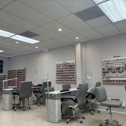 Jn nail spa - Salon has new massage chairs too!
