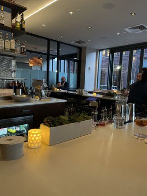 Bar Mezzana by null