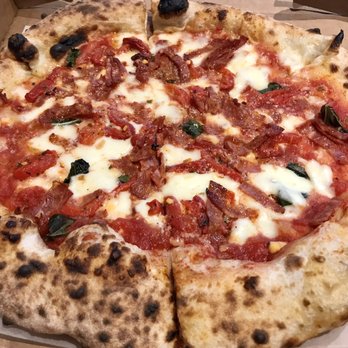 Menomale NoMa - Diavola Napoletana - Pizza Near Me - Washington, DC, District of Columbia