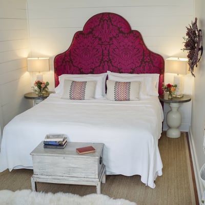 Round Top Inn by null