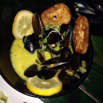 Bananas - Burgers Near Me - Vieques, Puerto Rico