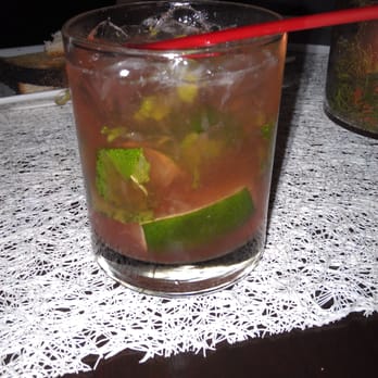 DiWine - Strawberry Fauxijto - Wine Bars Near Me - Astoria, New York