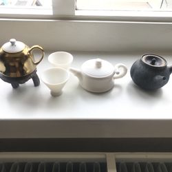 Terra - Three teapots from Terra gallery.