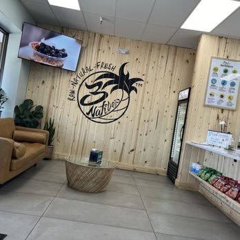 3Natives - Interior - Juice Bars & Smoothies Near Me - Tulsa, Oklahoma