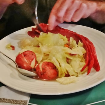 The Old Brogue - Corned beef and cabbage - Irish Near Me - Great Falls, Virginia