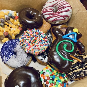 Voodoo Doughnut - Voodoo Dozen - 3 Swaps - Donuts Near Me - Houston, Texas Voodoo Doughnut - Voodoo Dozen - 3 Swaps - Donuts Near Me - Houston, Texas