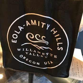 Keeler Estate Vineyard - 6 bottle bag , can join with purchase of 4 three times a year, free tasting, biodynamic winery - Wineries Near Me - Amity, Oregon Keeler Estate Vineyard - 6 bottle bag , can join with purchase of 4 three times a year, free tasting, biodynamic winery - Wineries Near Me - Amity, Oregon